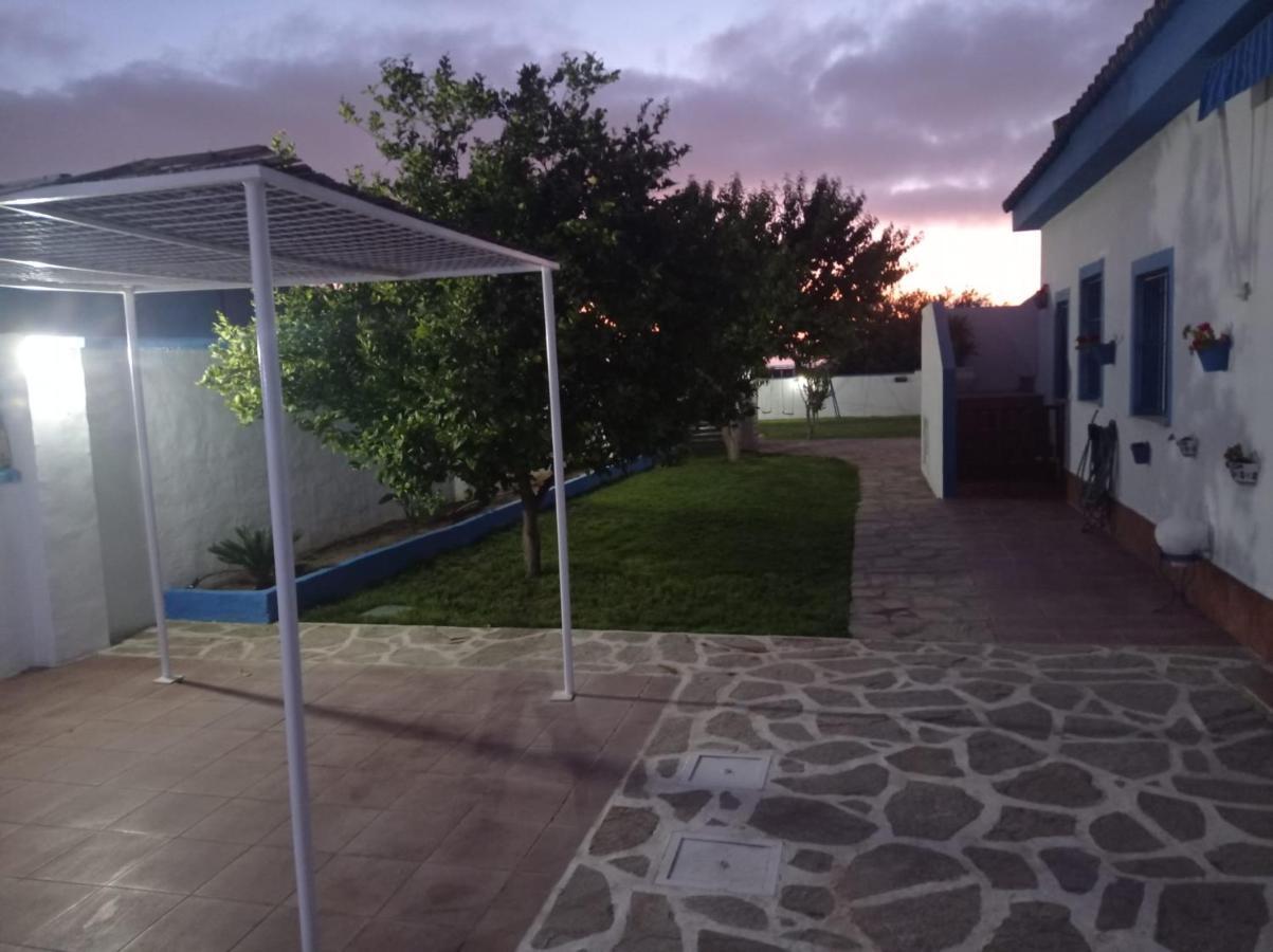 Hostal MYKONOS entre cepas Sanlúcar de Barrameda Exterior foto